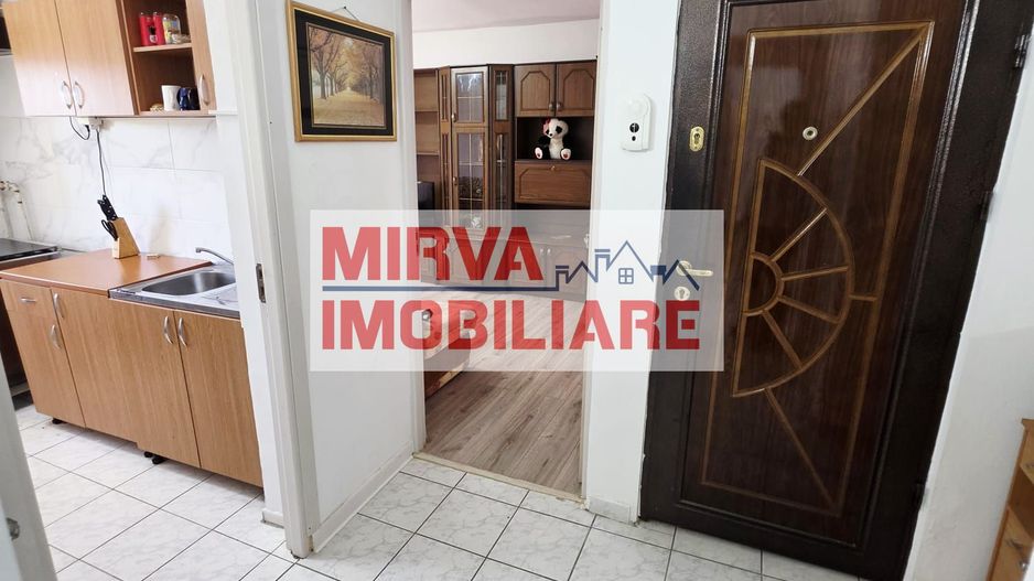 Apartament 2 camere, mobilat si utilat, zona 9 Mai - Poză 16