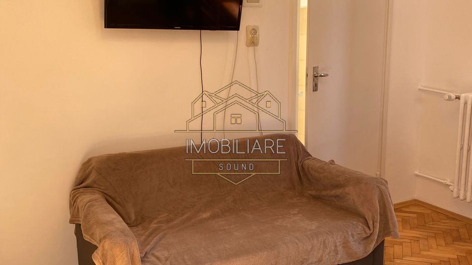 Apartament de închiriat zona Strada Aron Pumnul, 2 camere - Poză 4