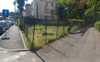 Teren de vanzare 400 mp | Ion Mihalache | Autorizatie de constructie - Poză 1