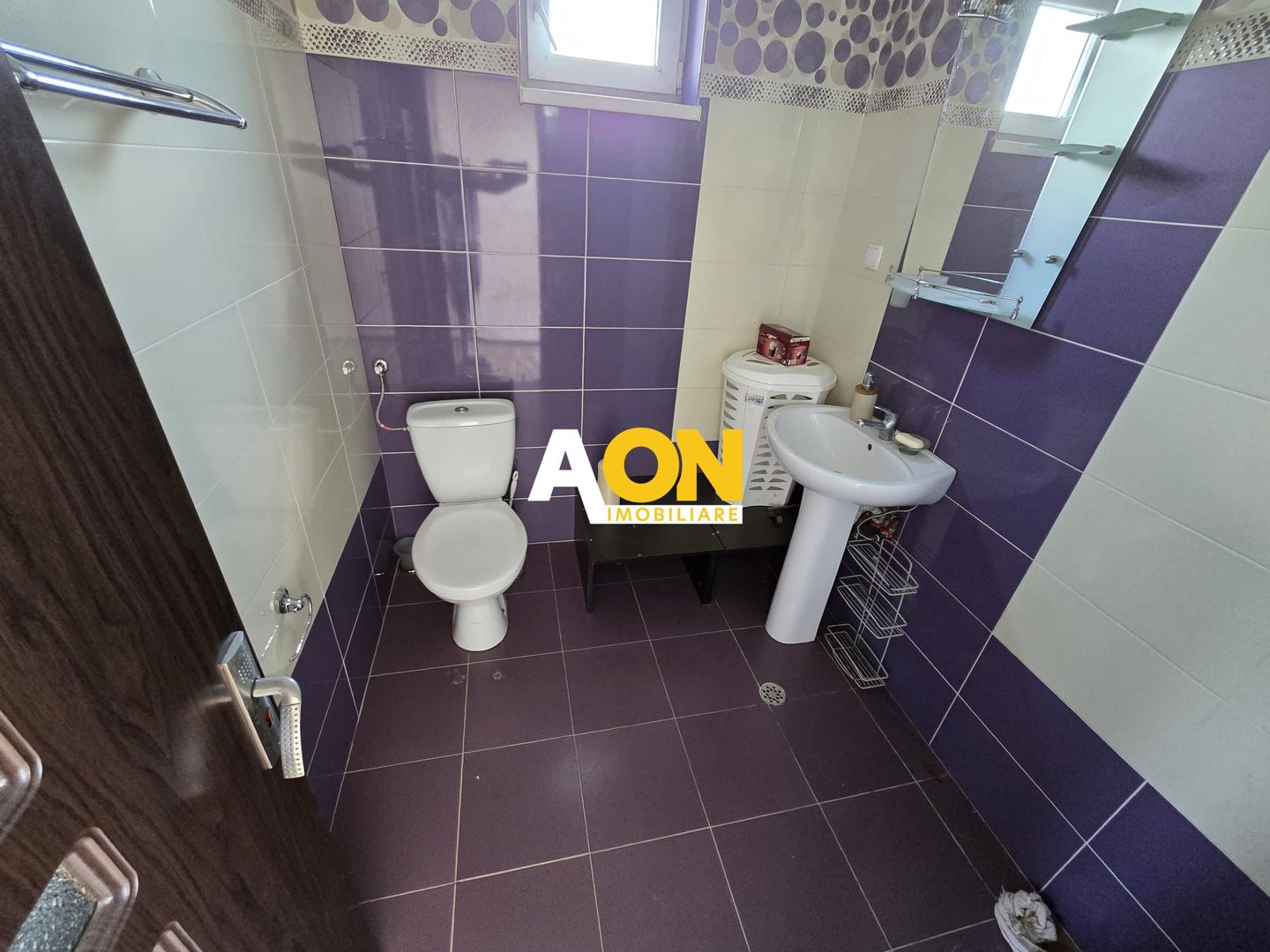 Apartament Zona Centru 3 Camere, cu Terasa 80mp - Poză 9