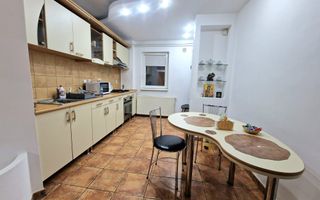 Apartament spatios cu 3 camere | Soarelui | Judetean - Poză 6