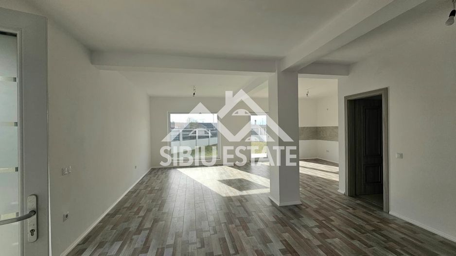 Casa Sibiu Vest, zona Cristian - Poză 21