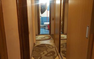 Primesc in gazda o fata - Poză 3