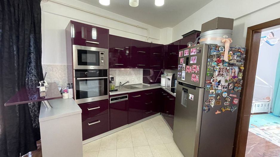 Apartament 2 camere de vanzare - Poză 4