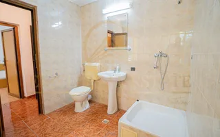 Super ocazie! Imobil de vanzare, în Stațiunea Mamaia-Cazino - Poză 19