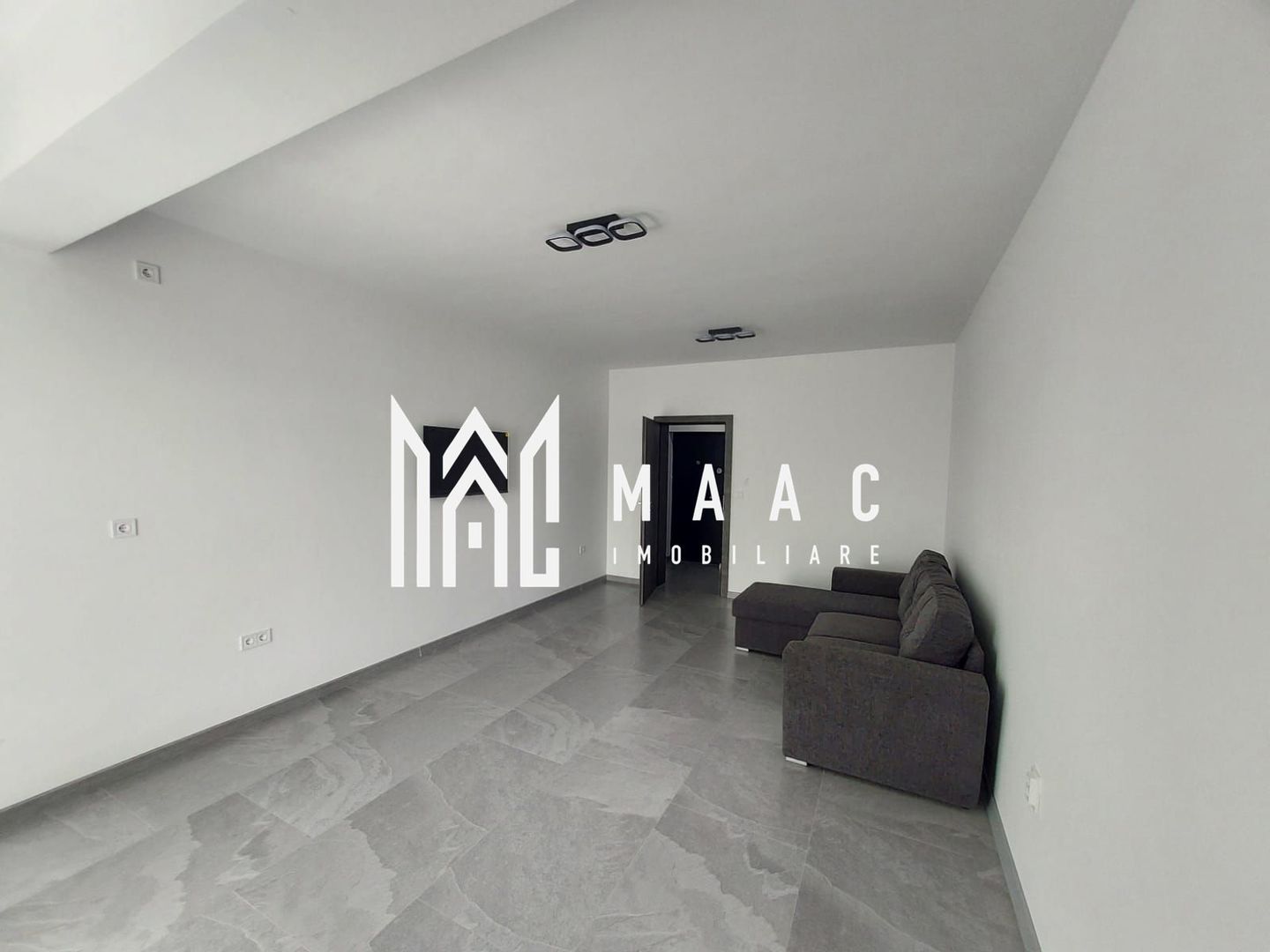 Apartament 2 Camere |  Parcare | Gradina | Pictor Brana - Poză 1