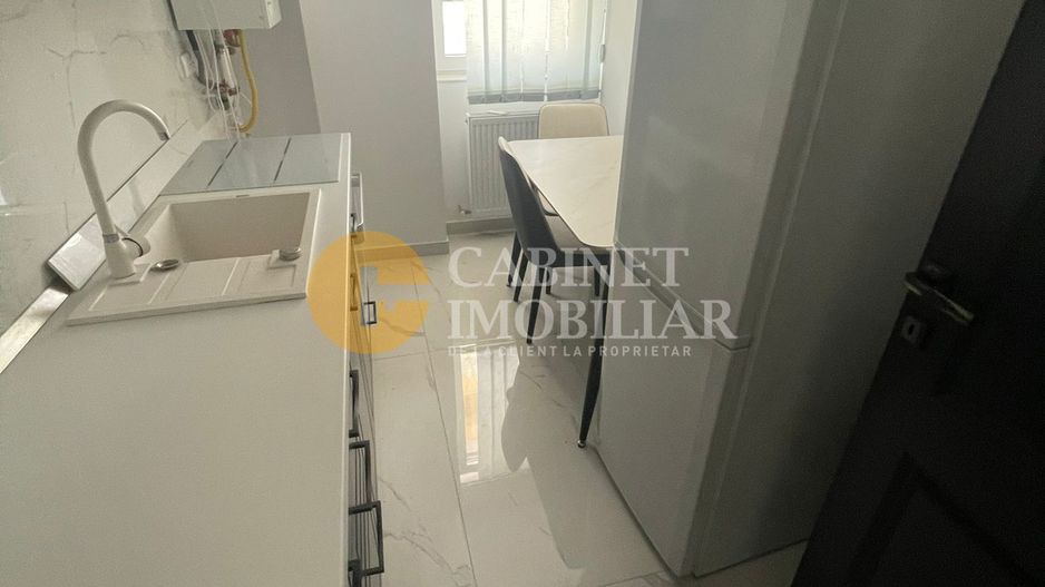3 camere Decomandat - loc parcare - boxa - mobilat - INTABULAT - Poză 2