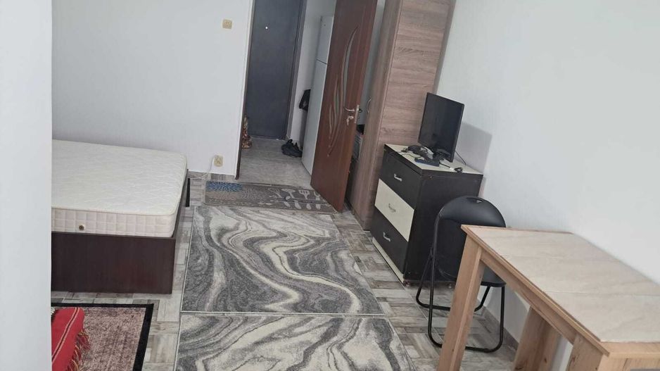 Garsoniera renovata, Costin Georgian, mobilata complet, metrou aproape - Poză 2