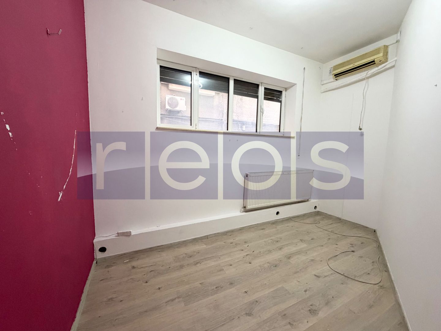 SPATIU 140 MP | 7 CAMERE | PARTER INALT | IDEAL ACTIVITATI COMERCIALE - Poză 2