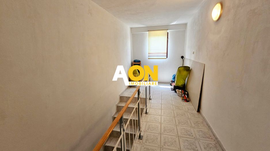 Casa 6 camere, 538 mp teren, Cetate. Pretabila pentru birouri - Poză 12