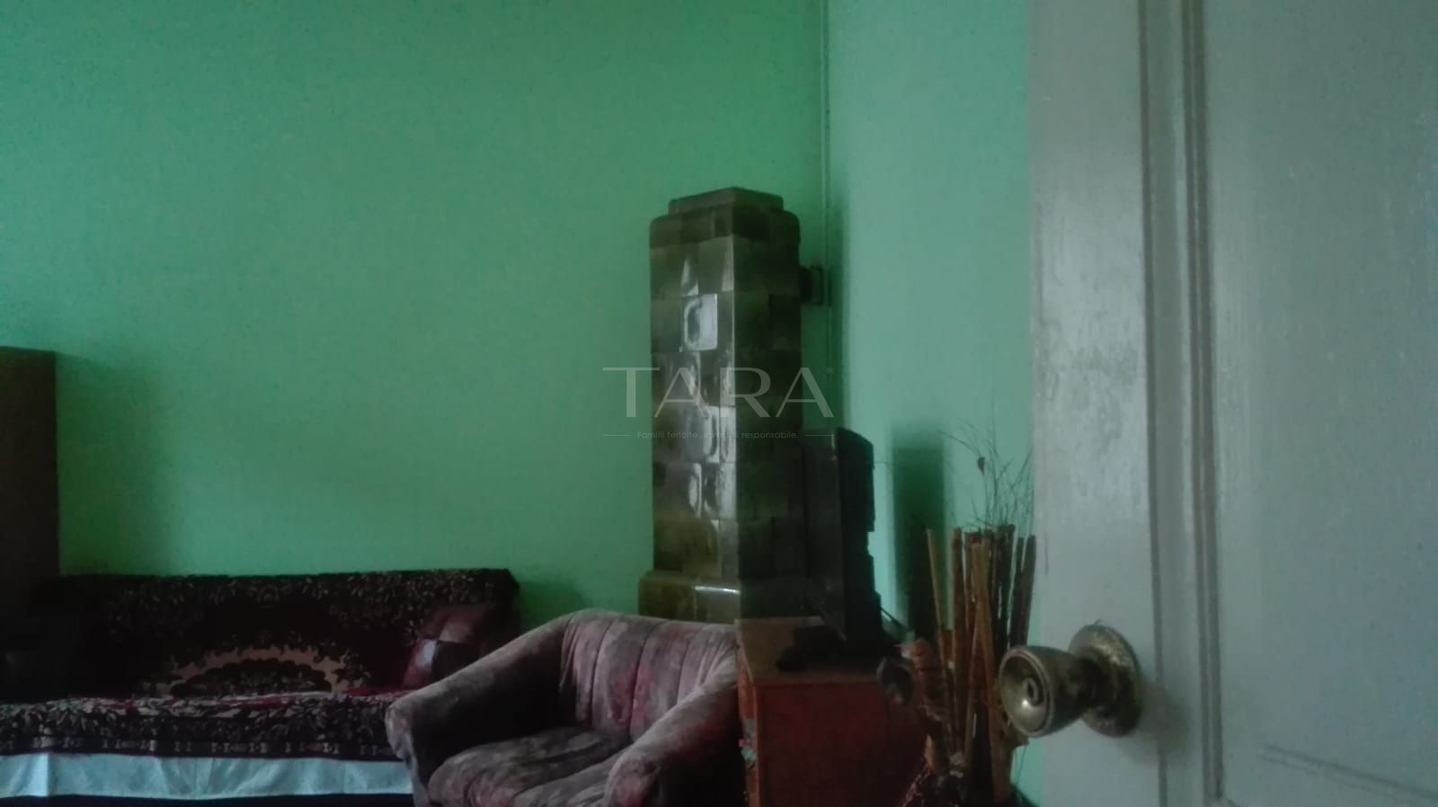 Apartament cu 4 camere de vânzare în zona Centrala - Poză 4