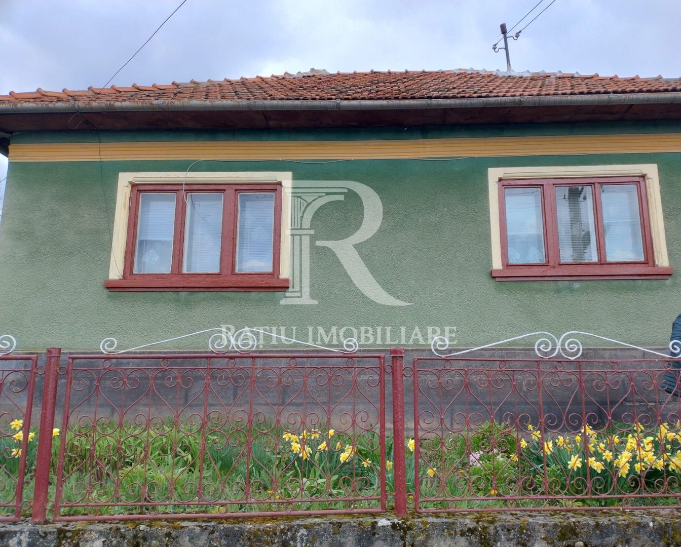 Casă din cărămidă | Teren 800 mp | Anexe tradiționale | Magura-Toplita - Poză 3