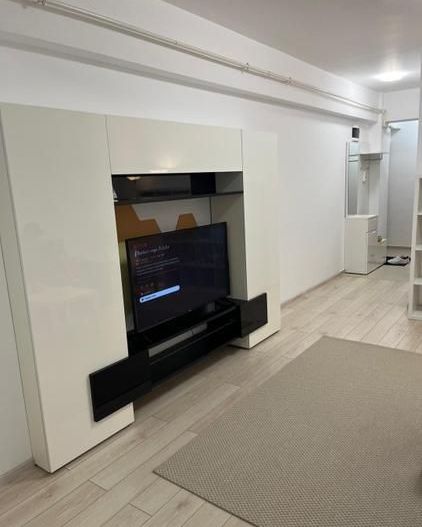 2 camere lux, bloc nou, centrala, parcare, 2 min metrou N. Grigorescu - Poză 3