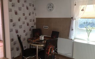 Apartament renovat, 2 camere cu terasa,, zona Constituției - Poză 12