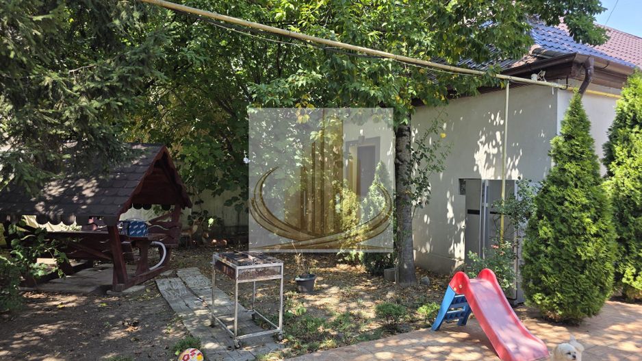 Casa de vanzare Aradului - Poză 11
