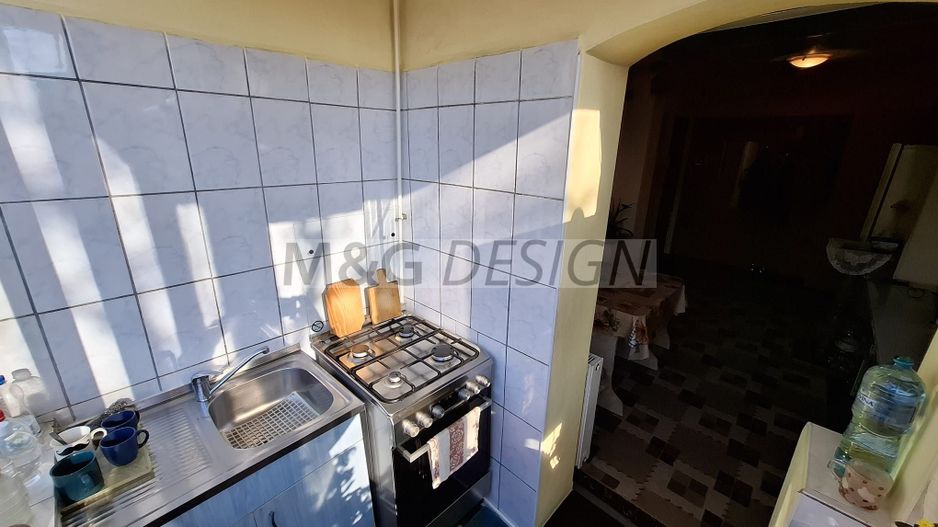 Aradului, 2 camere decomandate, et 3, centrala proprie - Poză 5