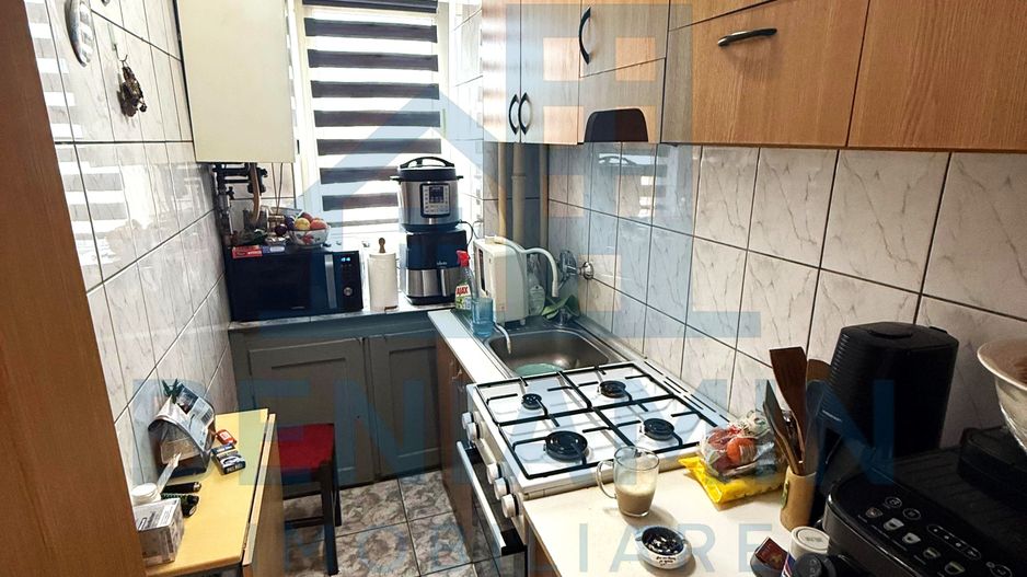 3 camere - etaj 3 - 41mp - centrala - Florilor - Poză 5