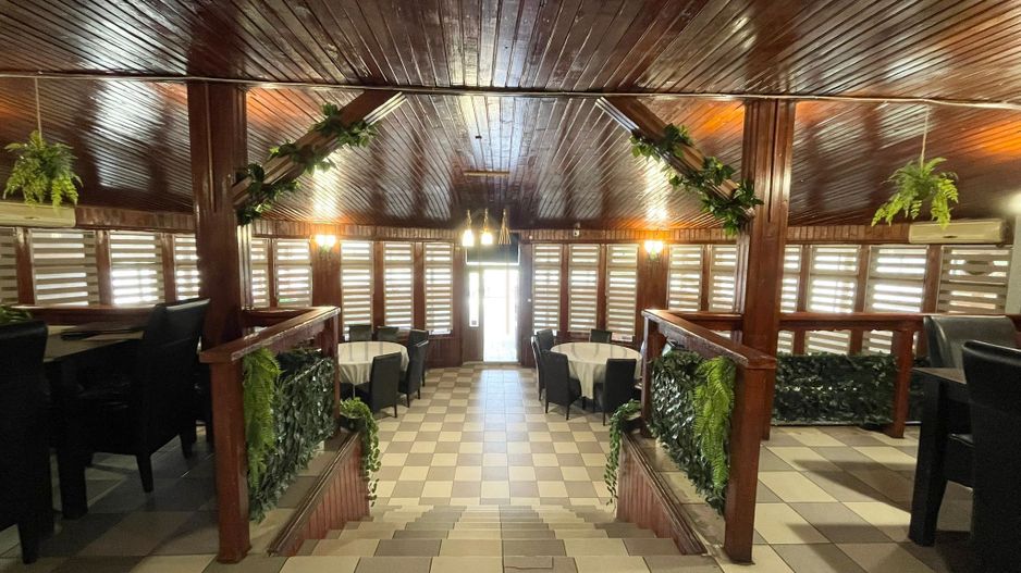 Restaurant, Terasa 1400 MP teren de Vanzare / Inchiriere - Poză 3