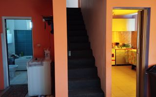 DARZA - CREVEDIA, CASA 7 CAMERE - Poză 9