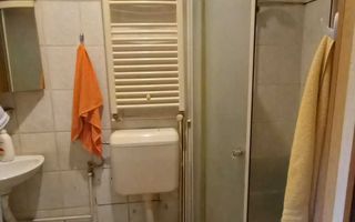 Apartament 4 camere la casă, - zonă Grivitei/Brașov - Poză 7
