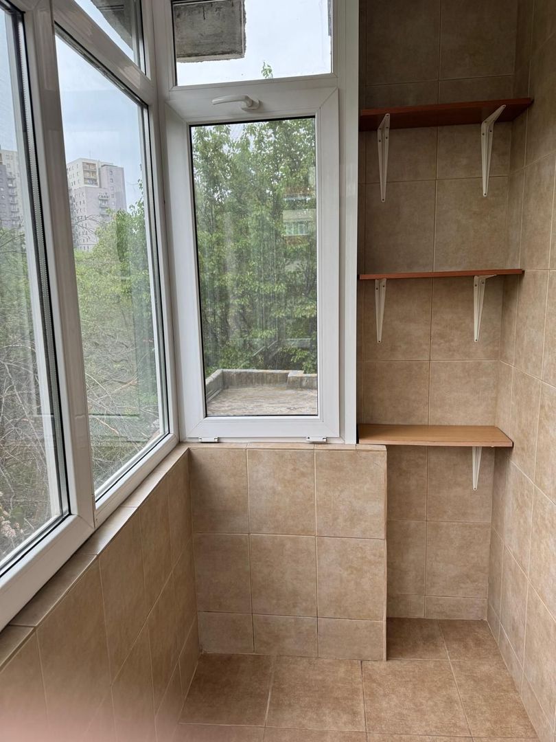 AP. 2 CAMERE VACARESTI - BUCATARIE INCHISA, METROU, MOBILAT MODERN - Poză 4