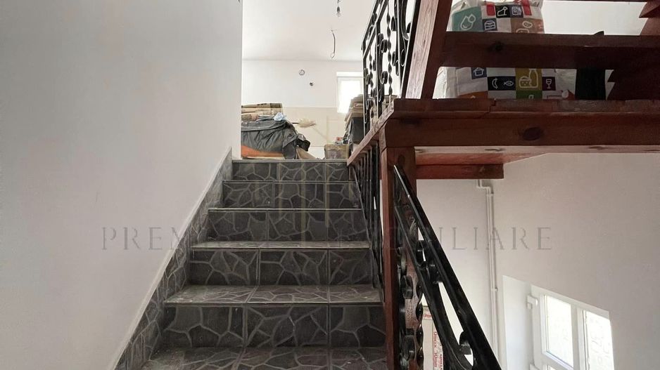 Apartament 3 Camere - Etaj 1 - La casute - Poză 11