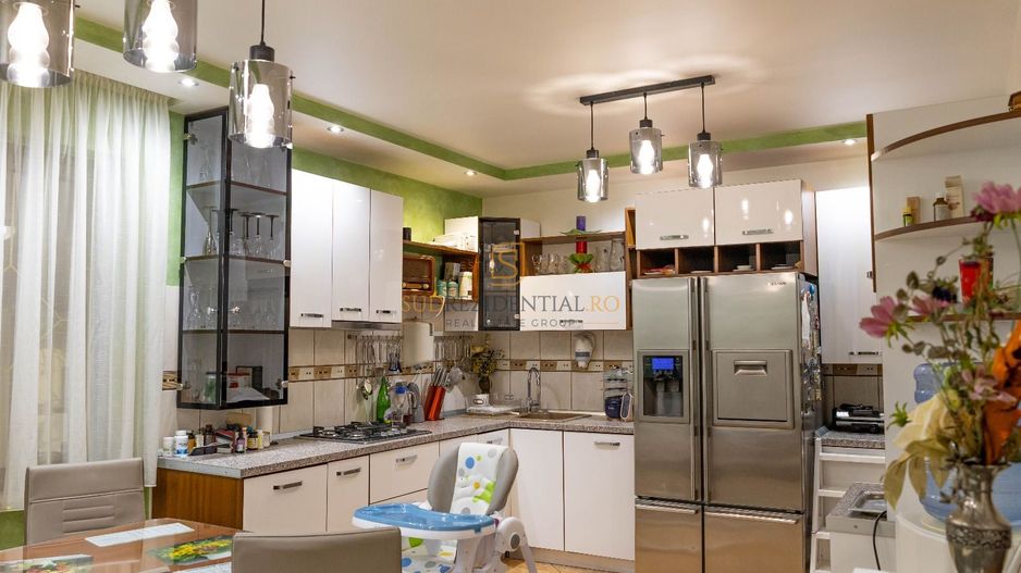 Vila deosebita, 6 camere, Popesti-Leordeni – Adiacent Sos. Oltenitei - Poză 8