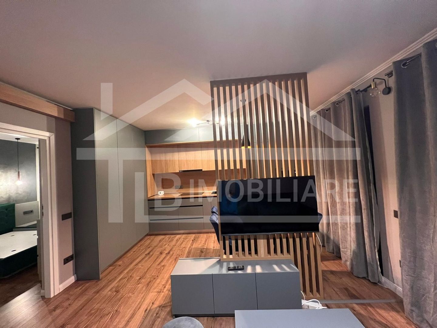 Apartament cu 2 camere, 48mp, parcare, Zona Pandurilor - Poză 3