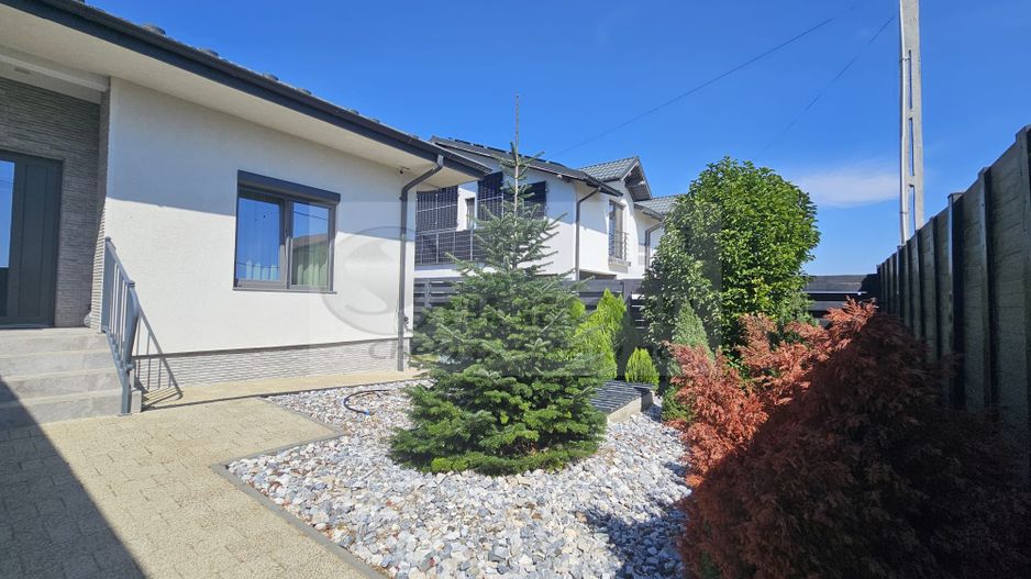 Vila plan parter - mobilata utilata - 5 drumuri - Valea Adanca - Poză 2