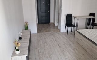 Garsonieră decomandata, centrala proprie si balcon-Militari Residence - Poză 3