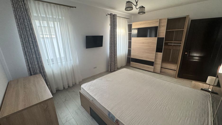 Casă 4 camere de inchiriat, carport, curte 180 mp - C. Arhitectilor - Poză 27