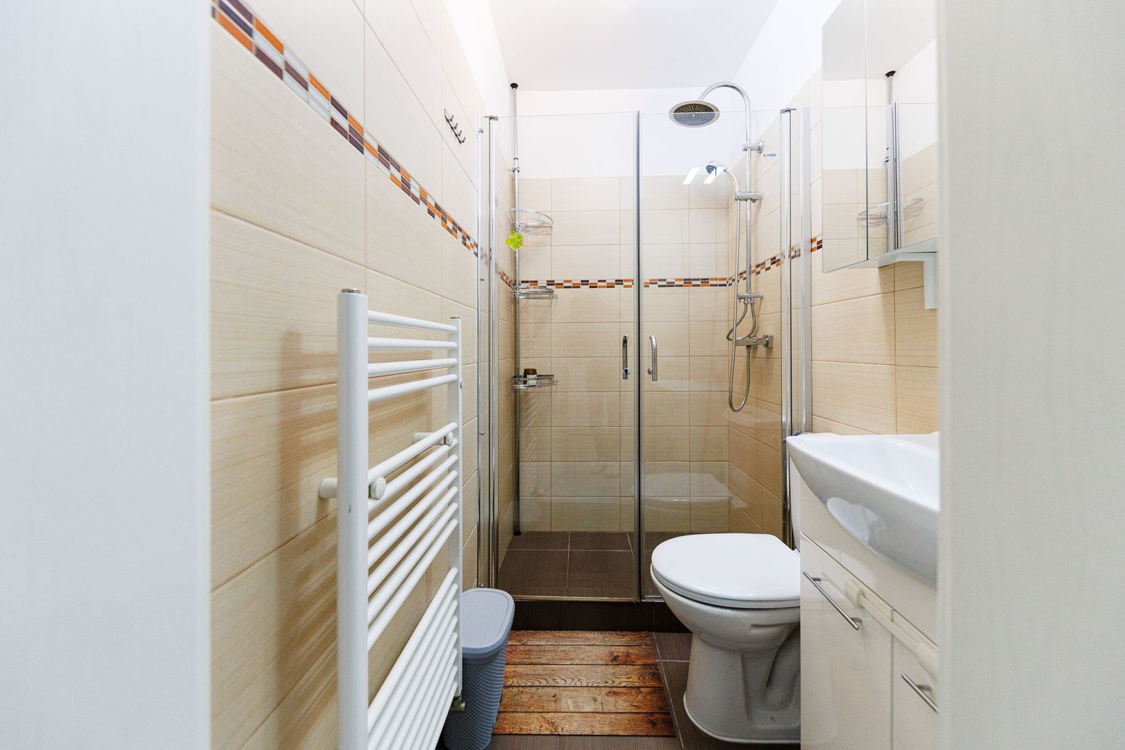 Casă primitoare și cochetă în Dumbrăvița – langa pădure și lac | Com 0 - Poză 11