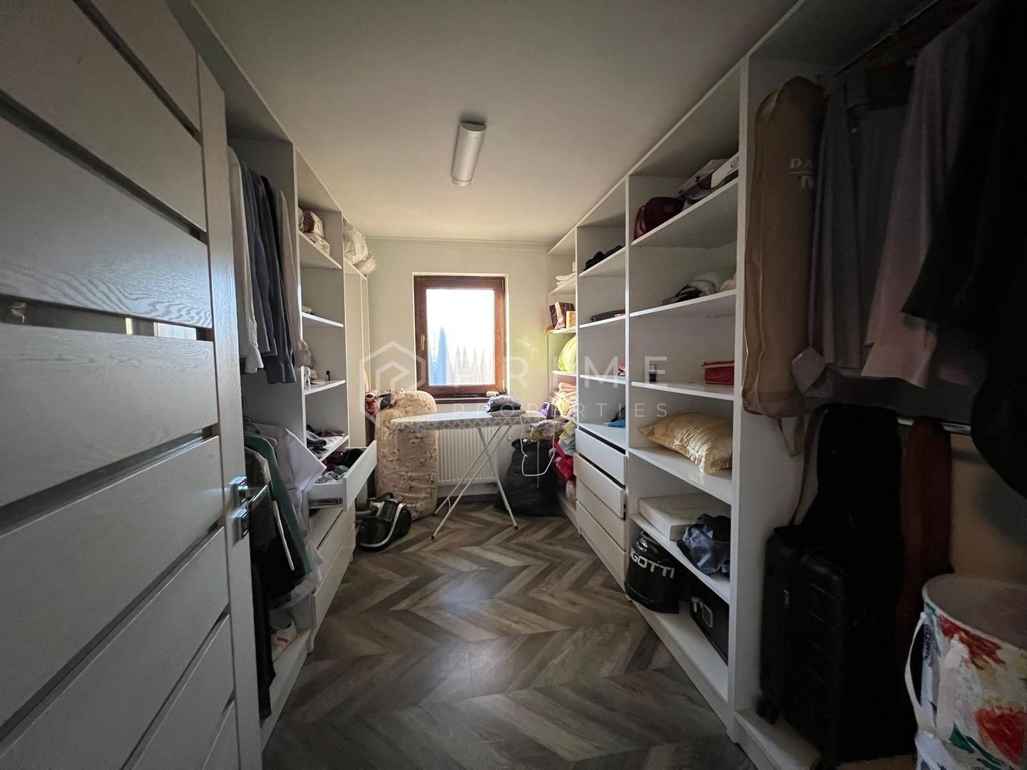 Vilă individuală premium | 730 mp teren | 4 dormitoare | Garaj - Poză 26