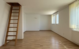 Spatiu de birouri cu 3 camere + mansarda in Grigorescu - Poză 2