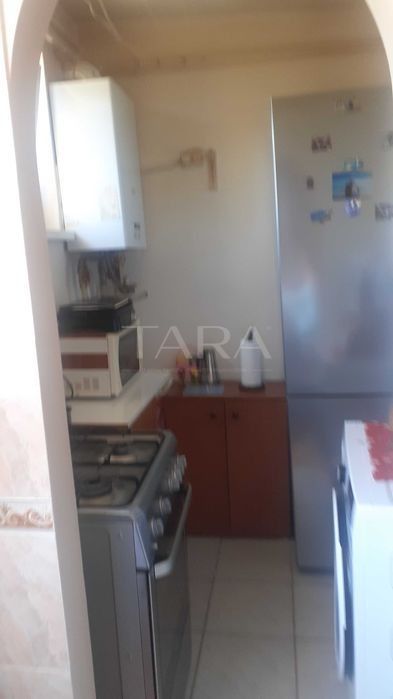 Apartament 3 Camere Semidecomandat – Zona Linistită, Aproape de Piața Hermes - Poză 5