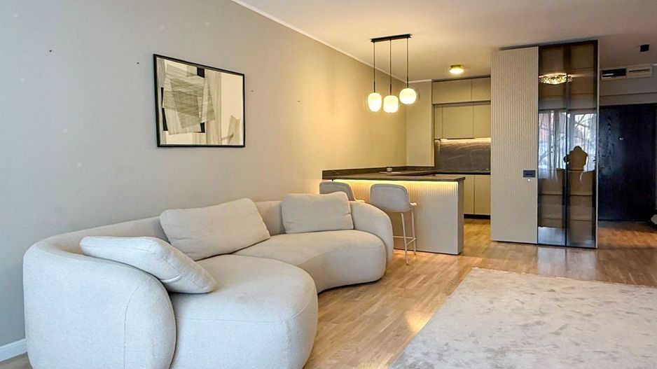 Chirie | Apartament 3 camere | Parcare inclusa | Nordului - Poză 2