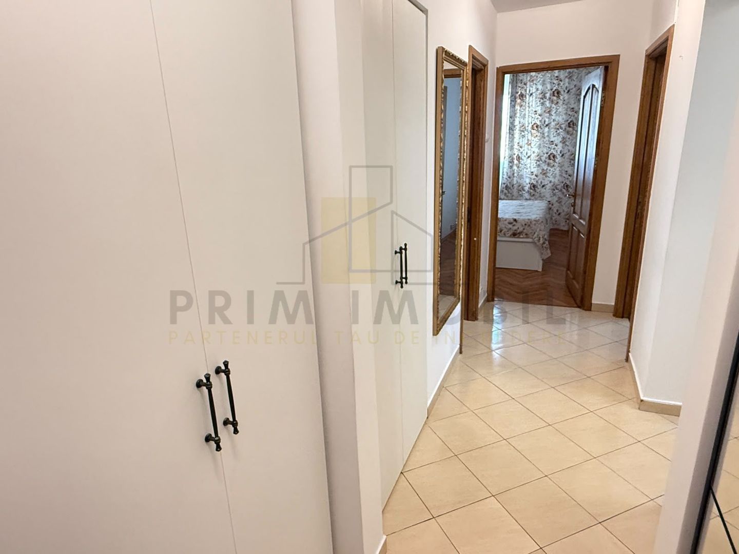 Apartament 2 camere, Hala Centrala, etaj 8, vedere panoramica, renovat - Poză 7