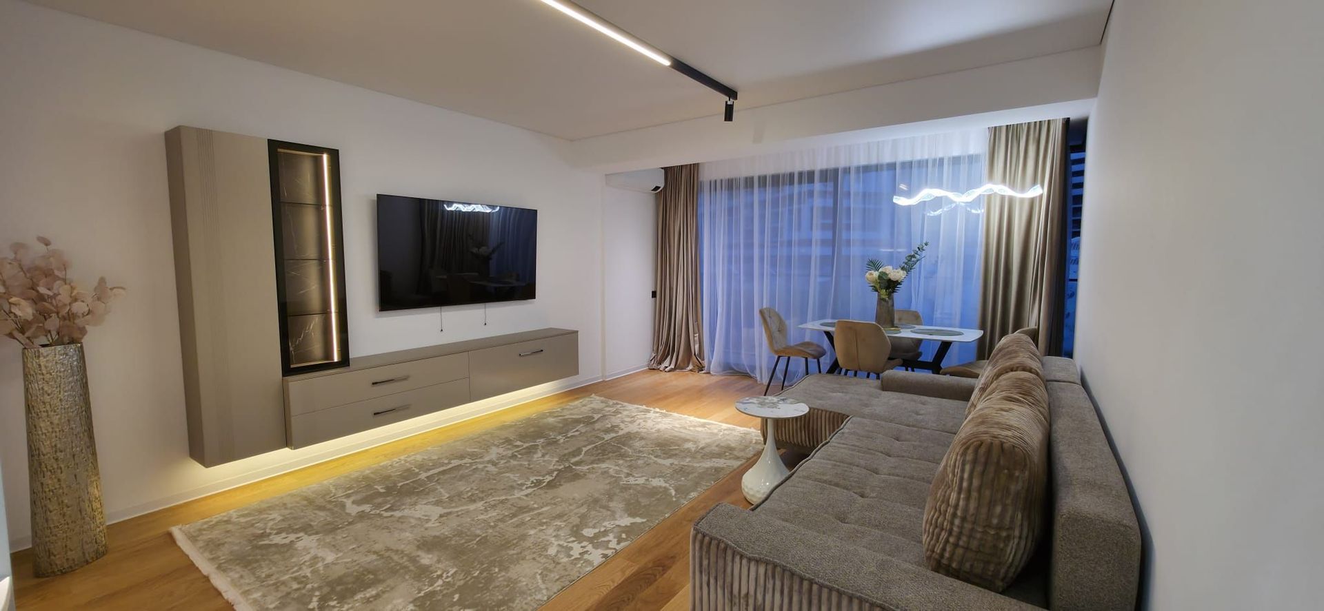 Apartament Premium | Parcare & Boxă | Yacht Kid - Poză 3
