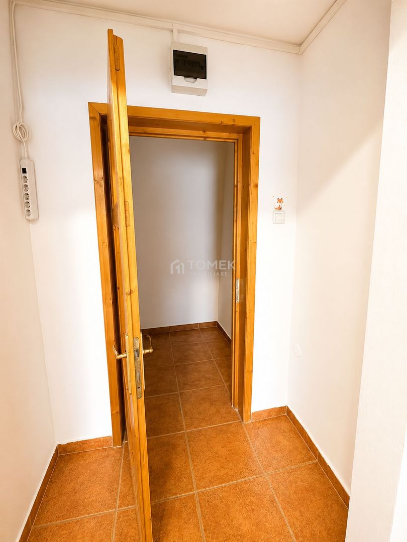 Spatiu comercial/birouri Calea Bucuresti7 zona Judetean - Poză 5