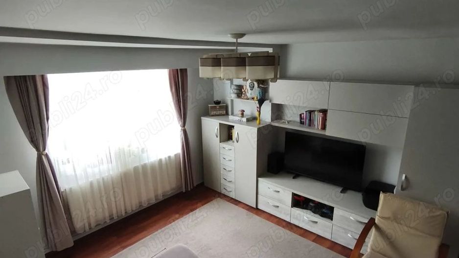 BRASADAS vinde ap 3 cam Micro 16 etaj 2/4. - Poză 1