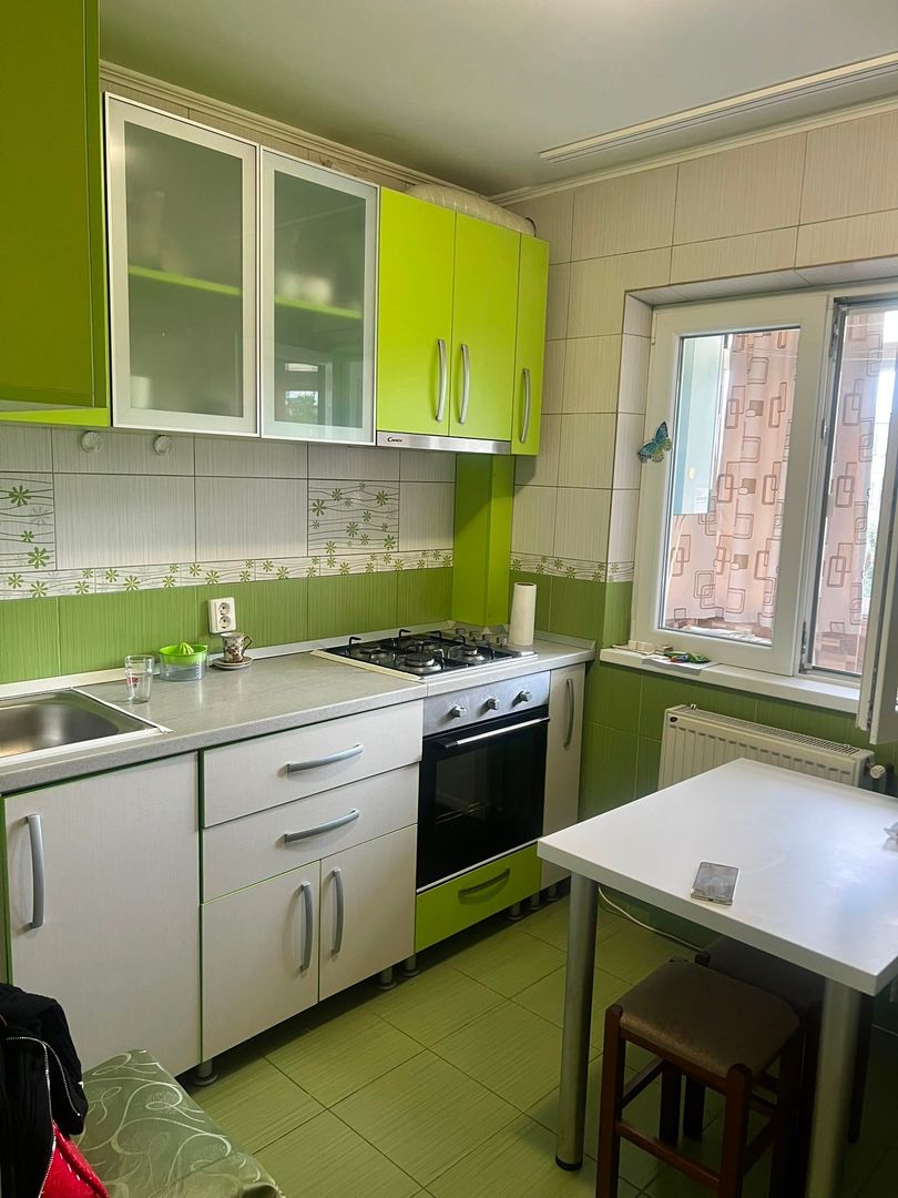 INCHIRIERE 3 CAMERE | CENTRALA PROPRIE | 2 BAI | ZONA APUSULUI - Poză 1