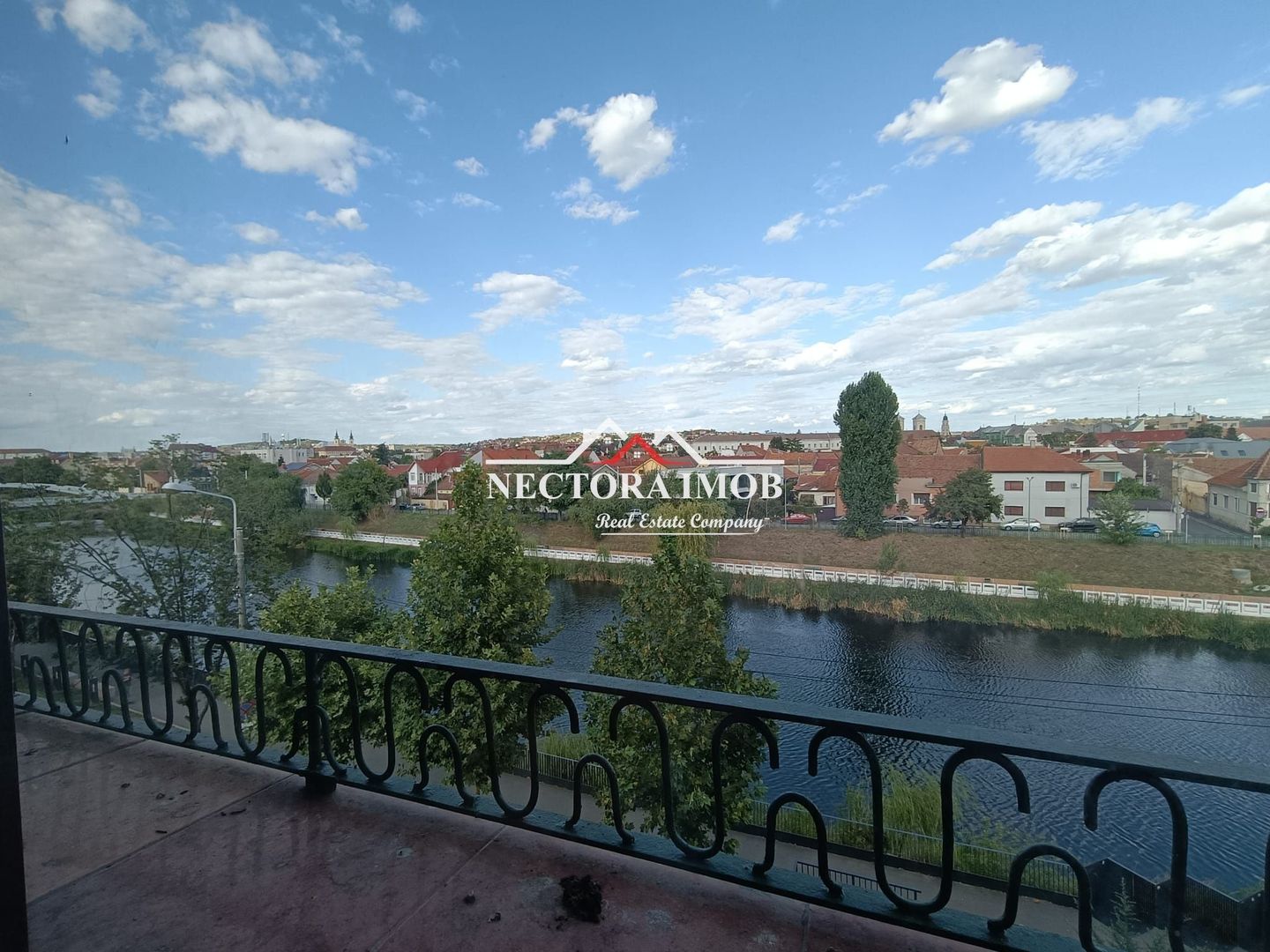 NECTORA IMOB-Apartament 1 camera, Ultracentral, 32 mp, mobilat/utilat - Poză 1