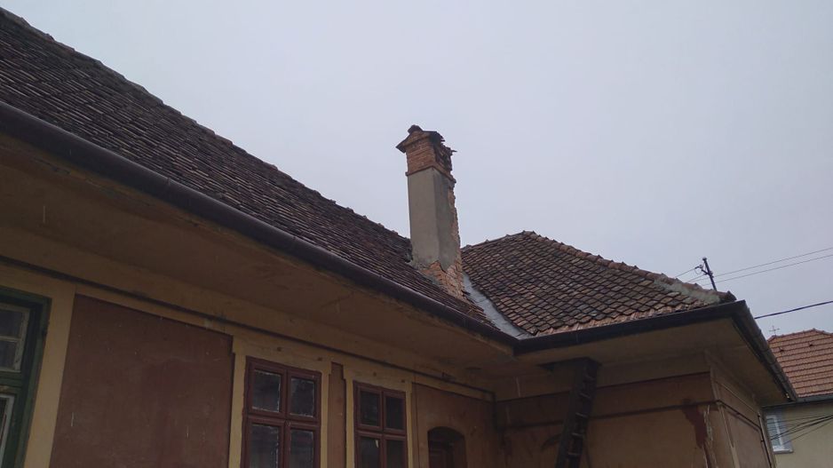 Casă / Vilă cu 5 camere de vânzare în Central, Rasnov - Poză 5