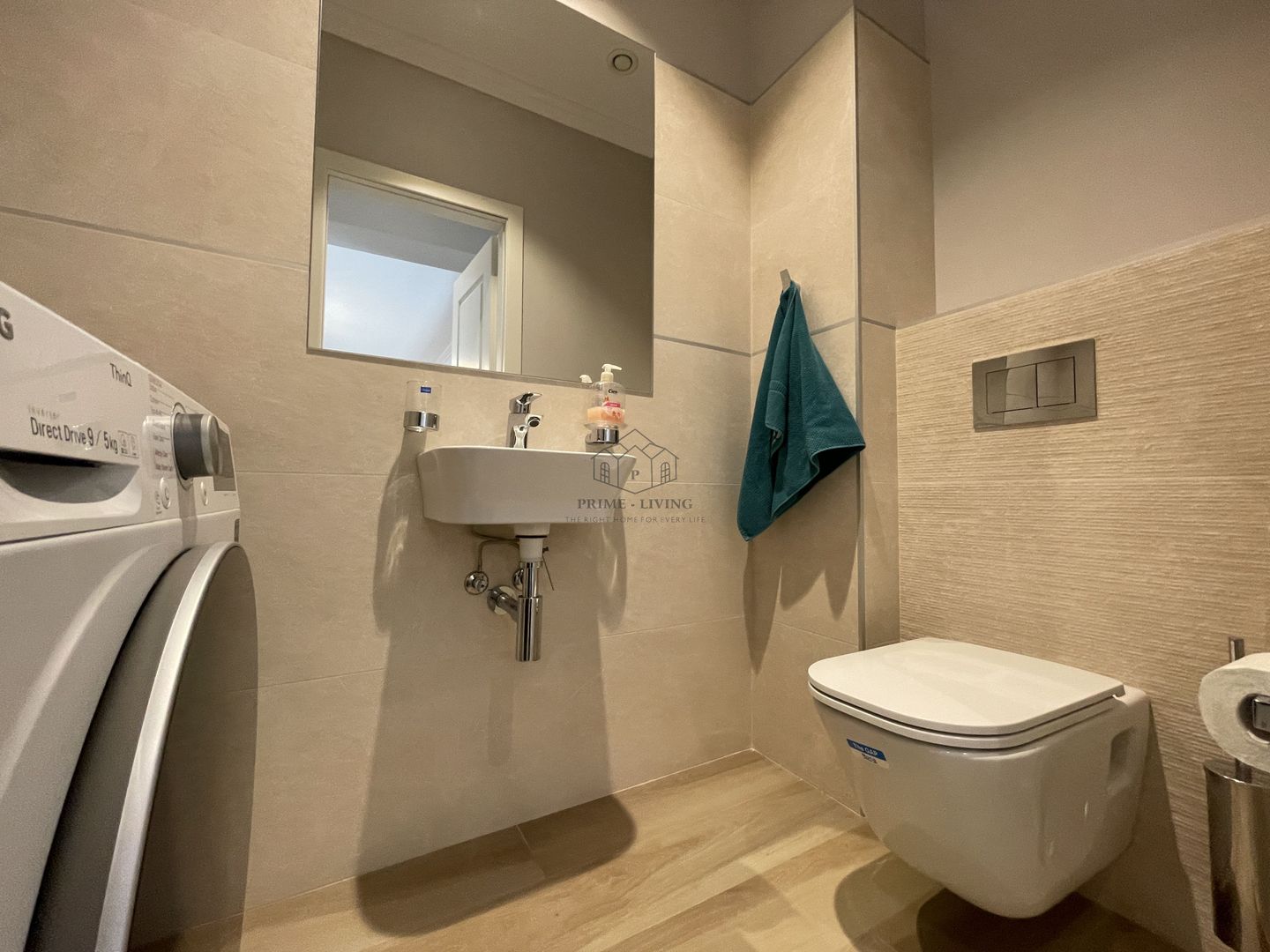 APARTAMENT DE LUX CU 3 CAMERE LA INCHIRIERE IN COMPLEX REZIDENTIAL - Poză 15