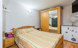 Casă individuală, vedere către Bucegi, la 300 m de Centru, Gară sau Cantacuzino - Poză 7
