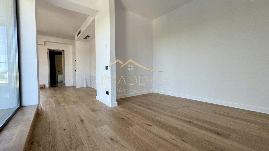 Vila cu 5 camere  *366mp* / Curte privată + piscina*315mp*/ Pipera - Lake View - Poză 54