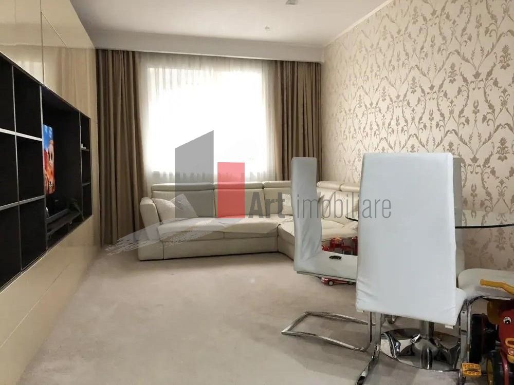 Apartament  2 camere Vitan Rin - Poză 1