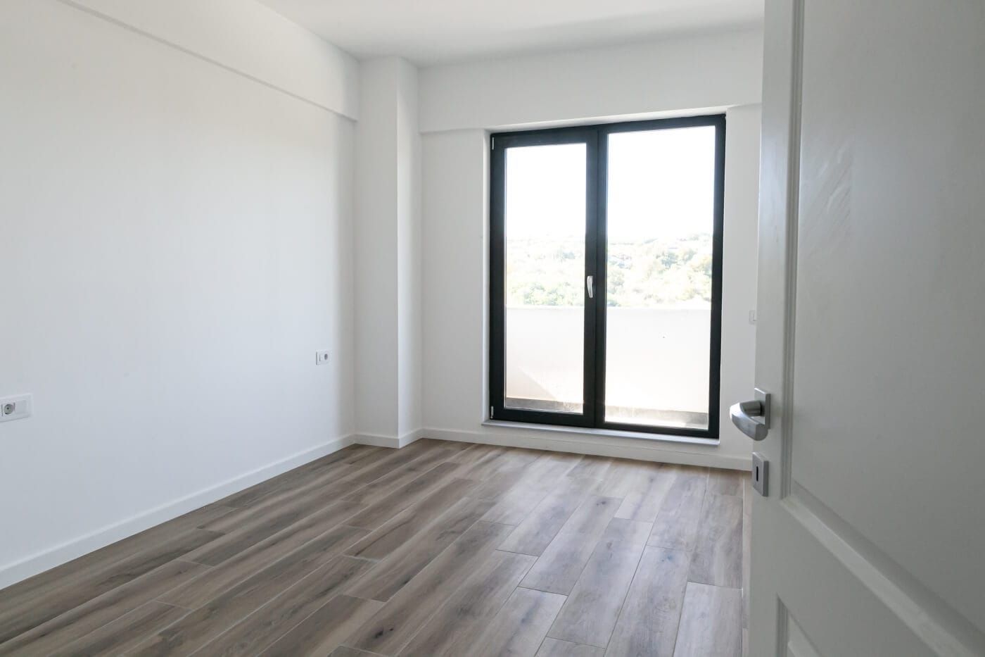 MUTARE IMEDIATA! Apartament 2 camere Dec 63 mp 117000E-Bucium - Poză 3