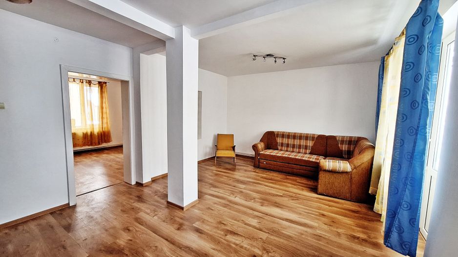 Dealul Cetatii, apartament in vila, ideal pentru vacanta, 53mp, pret 140000 euro - Poză 2