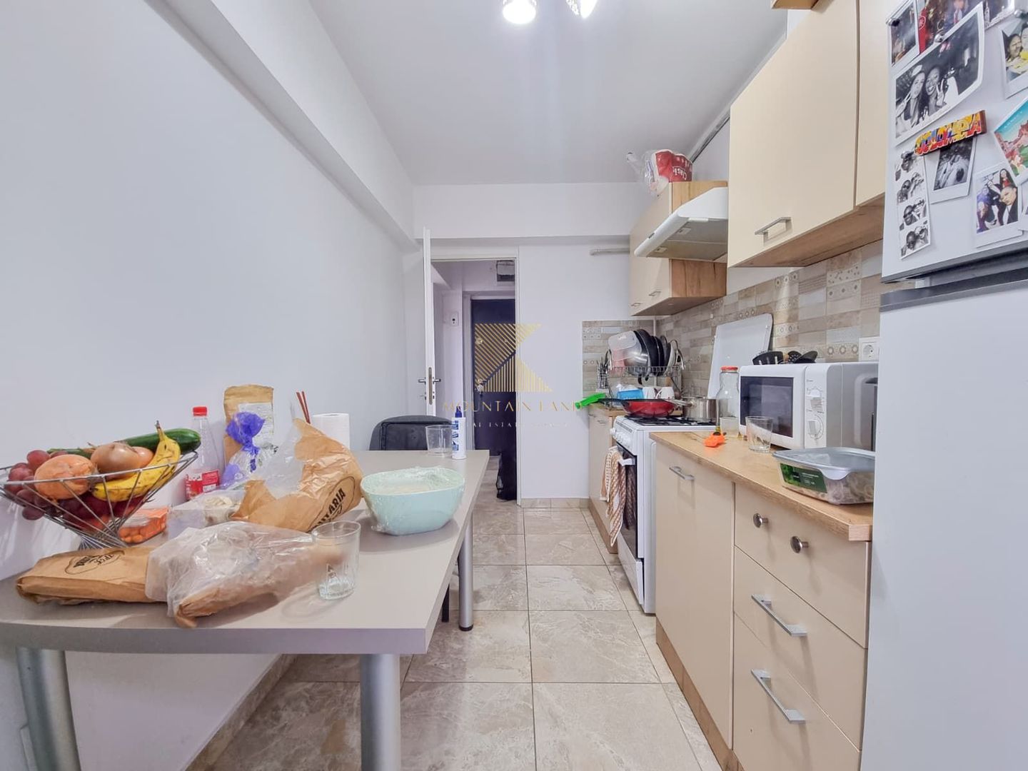 Apartament de 2 camere, semidecomandat, etaj 6/10, mobilat, Victoriei4 - Poză 10